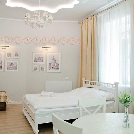 Deluxe Appartment In The City Center Львів Екстер'єр фото